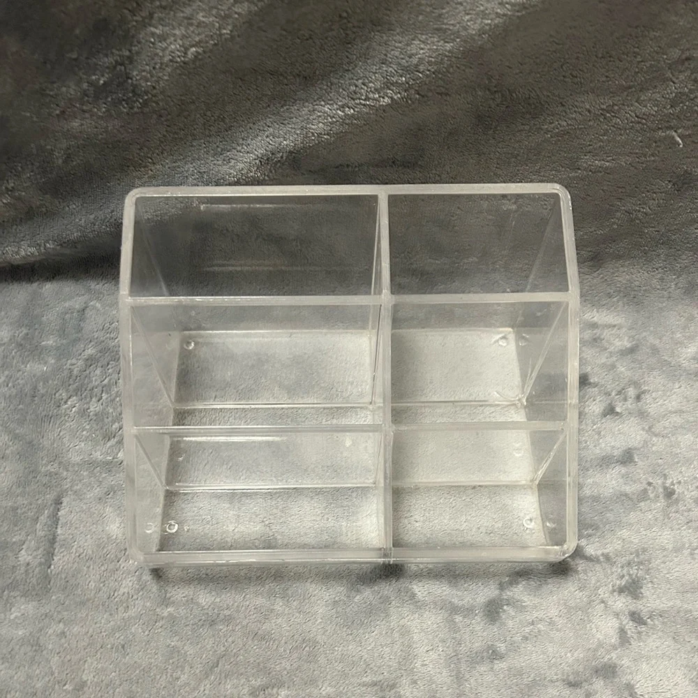 Clear Plastic Vanity Makeup Organizer brush holder